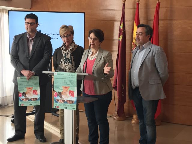 Este sábado arranca de nuevo el ´Mercadillo de las Pulgas´ en la Avenida la Libertad - 3, Foto 3