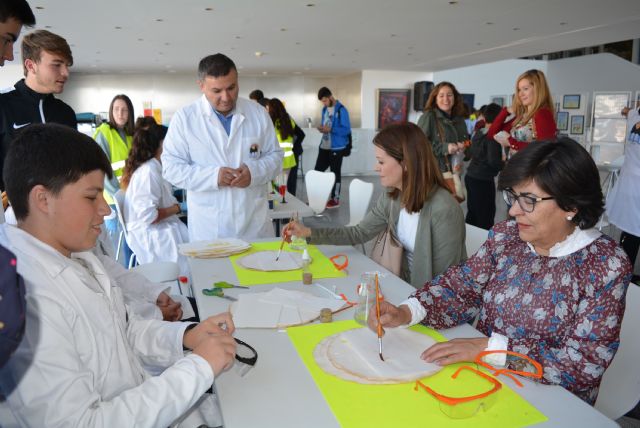 El Instituto Alfonso Escámez convierte el Auditorio en un museo interactivo de la ciencia - 1, Foto 1
