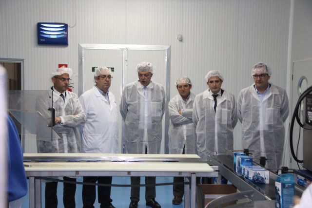 El consejo de administración de Industrialhama visita la empresa MixPak System, Foto 3