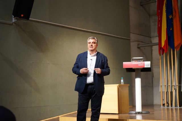 El director general de INSIDE explica a estudiantes de la Universidad de Murcia las claves de su modelo de negocio - 1, Foto 1