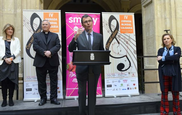 Más de 300 escolares ponen su voz al servicio de los que más lo necesitan en la IV Jornada Mundial Solidaria - 2, Foto 2