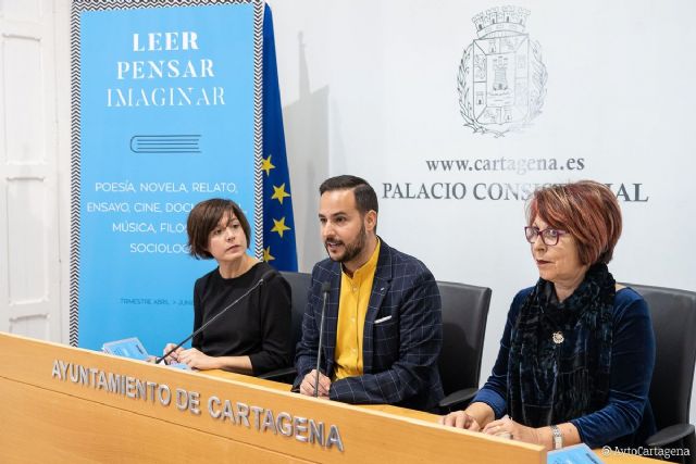 La poesía de Ana María Alcaraz y Ben Clark, películas galardonadas y charlas filosóficas harán leer, pensar e imaginar - 1, Foto 1