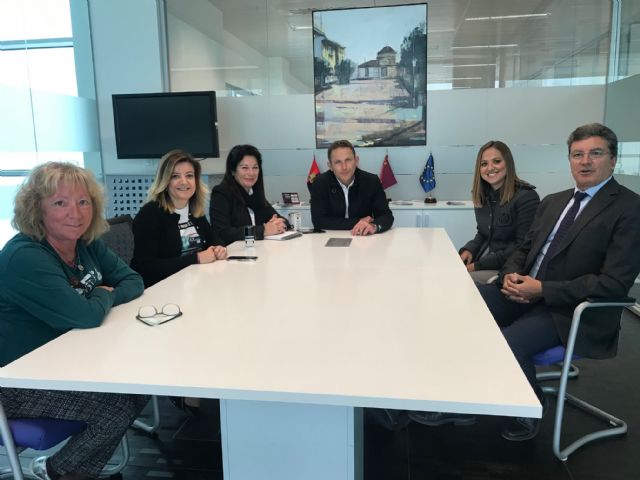 El Alcalde recibe a la nueva titular del Registro de la Propiedad de Torre Pacheco, Marta Amat Garrido - 1, Foto 1
