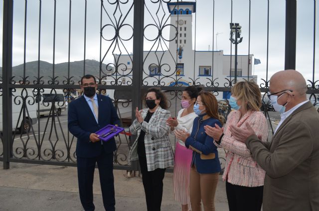 La Autoridad Portuaria entrega la llave de la Pescadería a la Agrupación Marraja Nuestro Padre Jesús Nazareno - 2, Foto 2