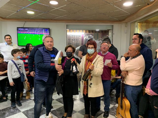 La Asociación vecinal Calabardina Activa entrega los premios del concurso de fachadas - 1, Foto 1