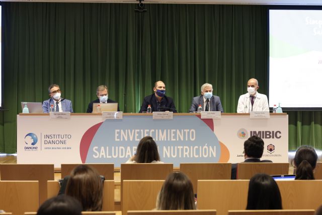 El Instituto Danone y el IMIBIC ofrecen las claves de un envejecimiento saludable - 2, Foto 2