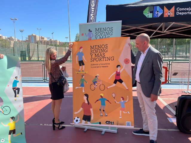 La Concejalía de Deportes fomenta la práctica de la actividad física con la campaña ´Menos sofing, más sporting´ - 1, Foto 1