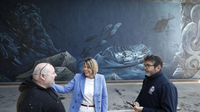 Se abre este jueves al tráfico la calle Gisbert tras acabar Kraser la primera fase de su mural - 1, Foto 1