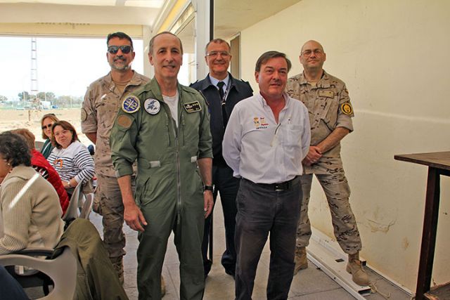 Visita a la Base Aérea de Morón por la Real Liga Naval Española - 1, Foto 1