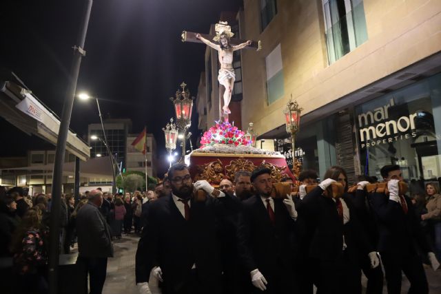 Silencio, fervor y sentimiento, protagonizan la noche del - 1, Foto 1