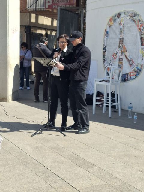 Alcantarilla clama no a la guerra en una concentración ciudadana por la paz - 3, Foto 3