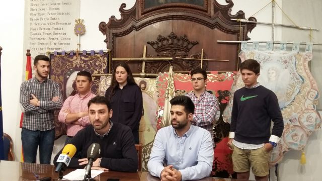 La Procesión de Papel cumple este año su XVII edición con una participación que superará el millar de niños - 1, Foto 1