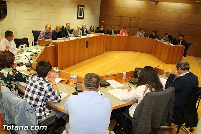 El Pleno aprueba inicialmente el Reglamento Orgánico Municipal del Ayuntamiento - 1, Foto 1