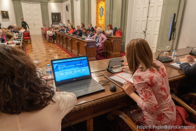 Elegidos mediante sorteo los presidentes, vocales y suplentes de las próximas elecciones municipales, autonómicas y europeas - 1, Foto 1