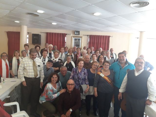 Más de 70 personas participan en el I Encuentro Cultural de Mayores - 1, Foto 1
