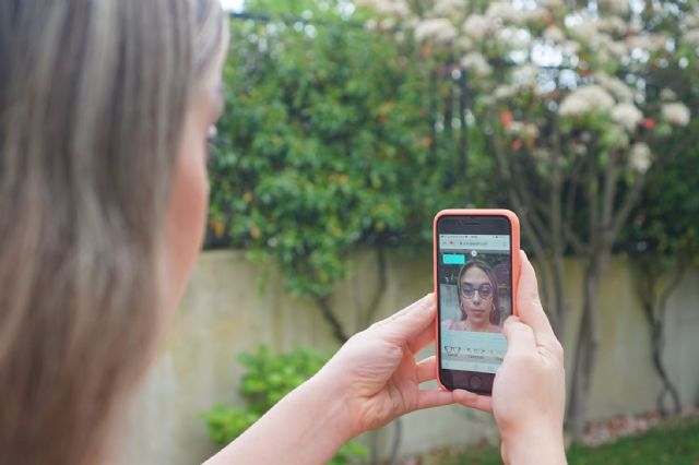 GreyGlasses, la firma que permite al cliente probarse gafas durante el confinamiento gracias a su probador virtual - 2, Foto 2