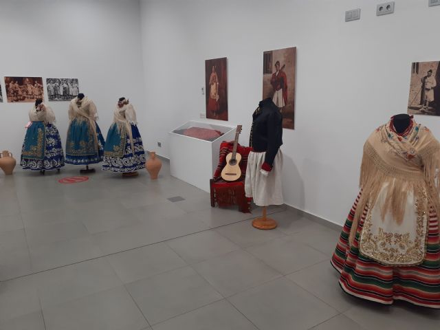 La Federación de Peñas Huertanas y la exposición Creación de un Icono - 2, Foto 2