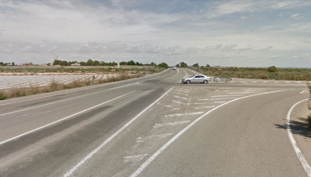 Una rotonda regulará el cruce de acceso a Los Urrutias y El Carmolí desde la autovía de Alicante - 1, Foto 1
