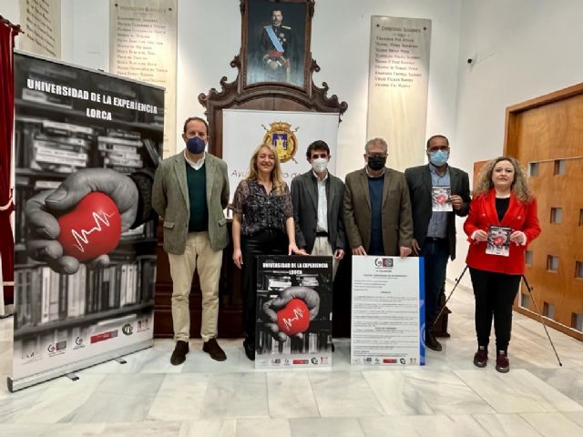 La Cátedra Poncemar de Gerontología pone en marcha la I edición de la 'Universidad de la Experiencia' que se celebrará del 4 de mayo al 30 de noviembre - 1, Foto 1