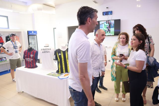 Pinatar Arena repasa una década de fútbol a través de una exposición de camisetas - 1, Foto 1