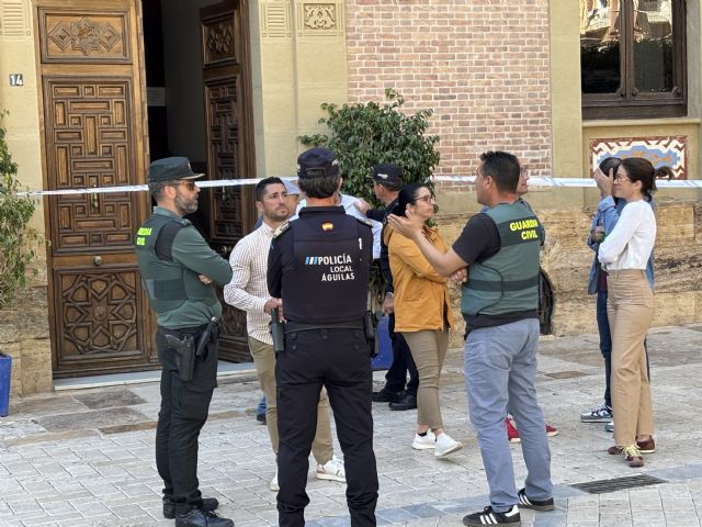 El Ayuntamiento agradece el impecable trabajo de Policía Local, Protección Civil, Guardia Civil, Bomberos, Servicios Sociales y Cruz Roja durante las horas del apagón - 2, Foto 2