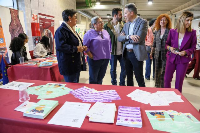 Lorca subraya su liderazgo en formación profesional celebrando la IV edición de la Feria de Empleo, que conecta a más de 1.300 estudiantes con un centenar de empresas - 4, Foto 4