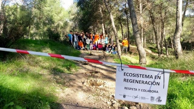 Más de 500 personas participan en acciones de conservación y sensibilización en el parque regional El Valle - 2, Foto 2