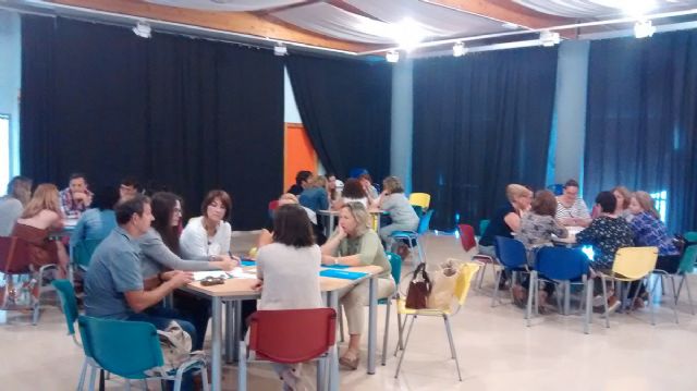 Una treintena de empleados municipales se forman en `Claves para la atencion a una ciudadania diversa - 1, Foto 1