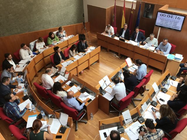 El Pleno Municipal aprueba por unanimidad una moción rechazando la creación de los Juzgados Uniprovinciales sobre cláusulas suelo y reclamación de gastos hipotecarios en Murcia - 1, Foto 1