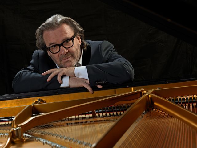 El pianista Thierry Lang sustituye al también pianista Ramsey Lewis en el programa del festival - 1, Foto 1