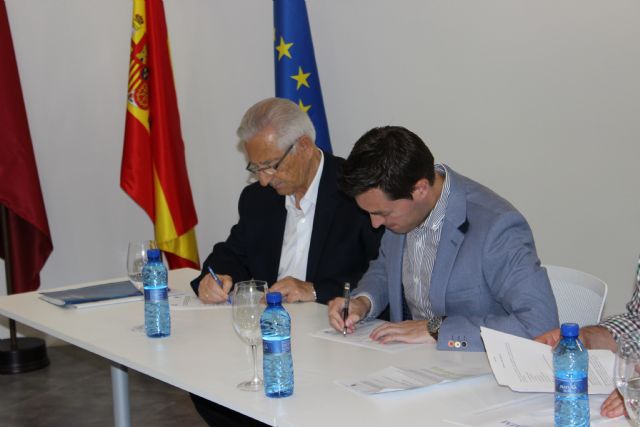 ElAyuntamiento de Cehegín yla FREMMmantienen un encuentro con empresarios del municipio en el Centro de Promoción Económica - 3, Foto 3