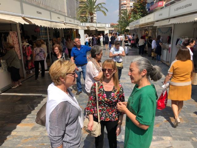 30 comercios ofrecen sus productos con descuentos en la IV edición de la Feria de Verano - 1, Foto 1