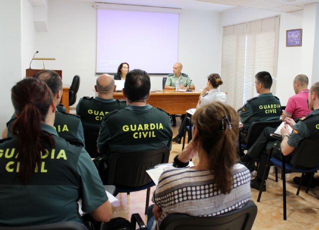 La Guardia Civil se forma en unas jornadas multidisciplinares pioneras en materia de Violencia de Género - 2, Foto 2