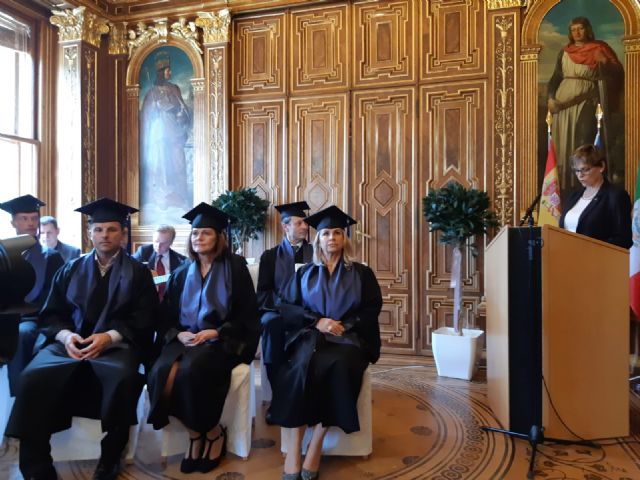 La UCAM gradúa en Viena a la VI promoción de alumnos de los másteres en MBA y Gestión y Resolución de Conflictos - 1, Foto 1