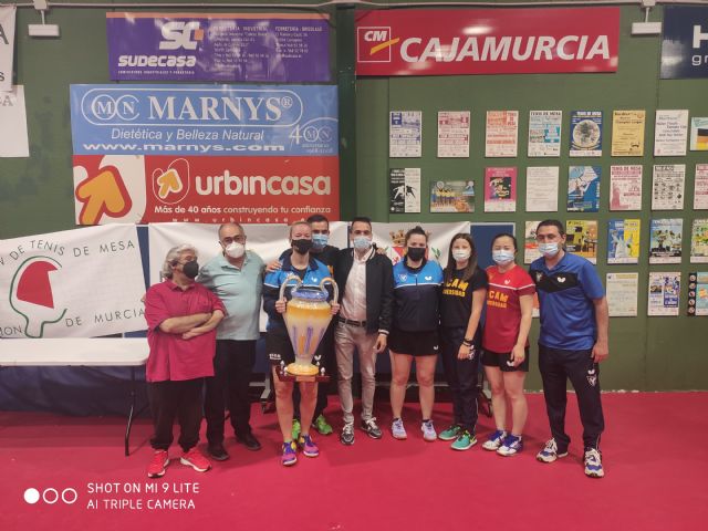 Campeón de la liga regular y entrega del título de liga 2019/2020 - 1, Foto 1