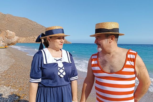 Los modernistas invitan a la gente a bañarse en El Portús vestida de época el 17 y 18 de junio - 1, Foto 1
