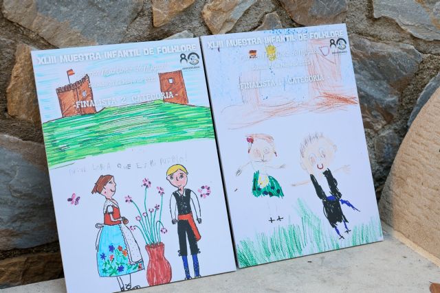 Lorca acoge este sábado la Muestra Infantil de Folklore Carmen Martínez de Miguel con la participación de los grupos de Coros y Danzas de Lorca y Badajoz - 4, Foto 4
