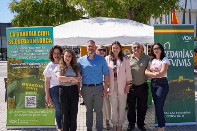 VOX inicia una campaña de recogida de firmas para reforzar la presencia de la guardia civil en Lorca - 1, Foto 1