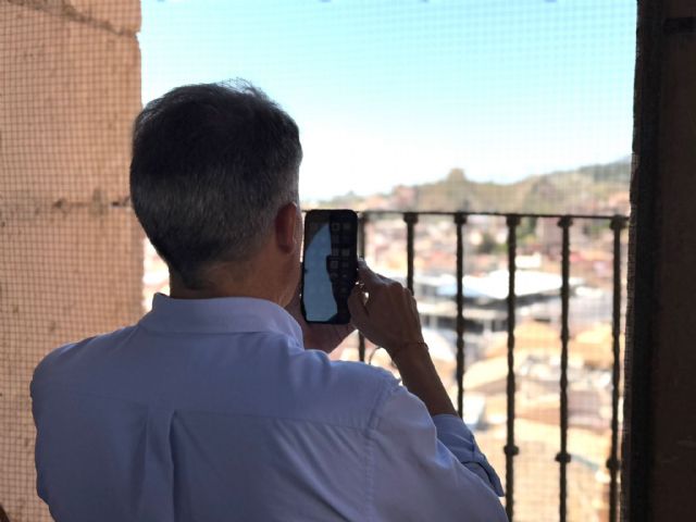 El alcalde invita a tocar el cielo de Lorca durante el puente del Día de la Región visitando la Torre Campanario de la antigua colegiata de San Patricio - 3, Foto 3