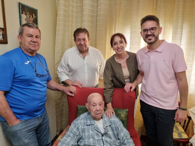 Homenaje a Lázaro López Sánchez por su centenario - 1, Foto 1