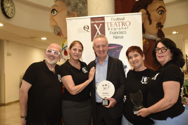 La obra ´Locas´, reconocida en festivales nacionales e incluida en el Circuito Municipal, este sábado en el Teatro Apolo - 1, Foto 1