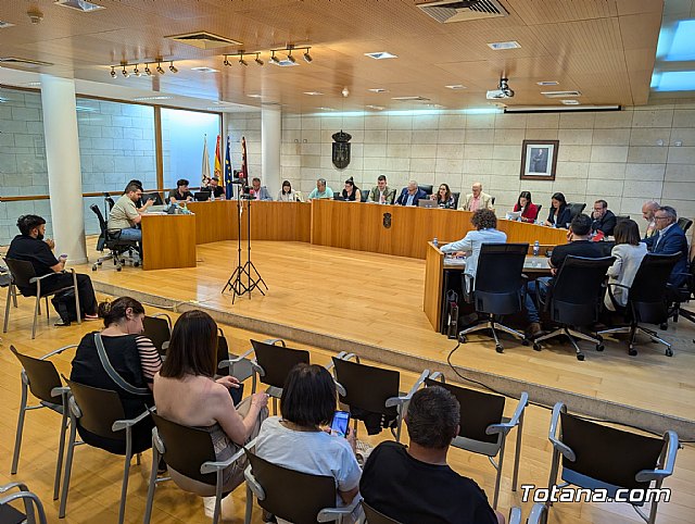 PP y Vox dan a luz a unos Presupuestos que recortan la inversión en la Red de Aguas y que atacan a los más vulnerables - 3, Foto 3