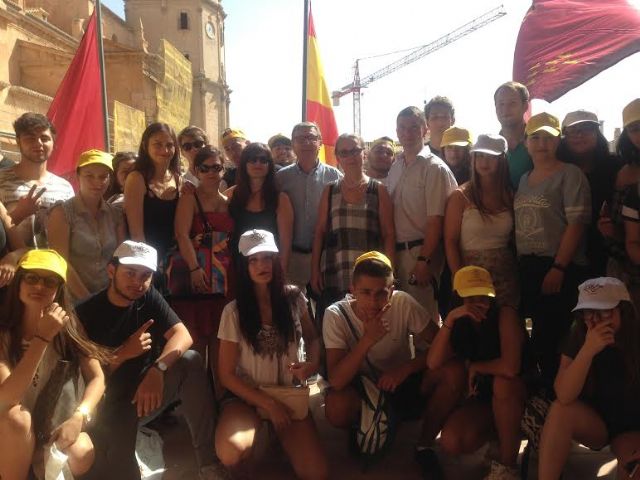 24 alumnos del Coro Viena Bussines School visitan Lorca con motivo de un intercambio con los integrantes del Coro IES Ros Giner - 1, Foto 1
