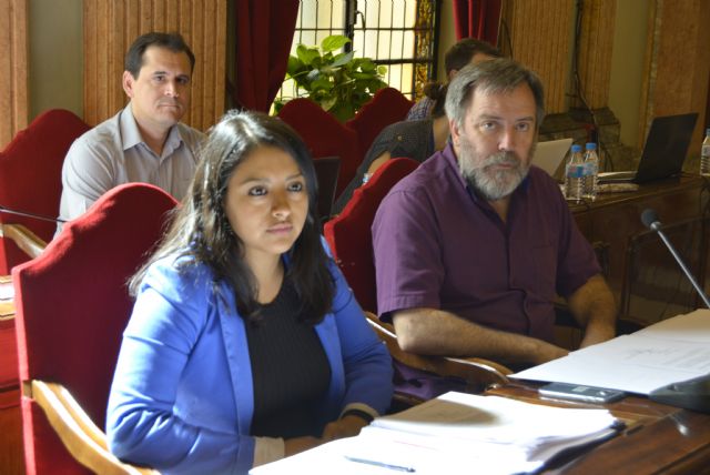 Aprobada una mociónpara proteger los usos del pabellón 2 del Cuartel de Artillería - 1, Foto 1