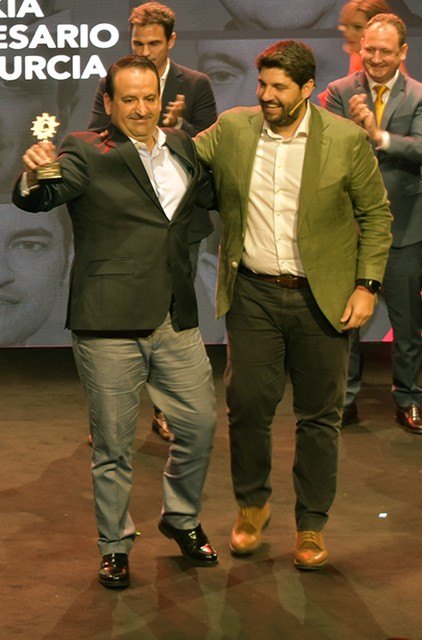 Salvador Pina, premio Joven Empresario del Año - 2, Foto 2