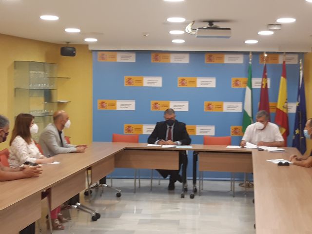 El Presidente de la CHS ha mantenido una reunión de trabajo con el Alcalde de Molina - 1, Foto 1