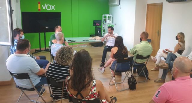 VOX pone en marcha el programa para ganar las elecciones municipales en Murcia - 1, Foto 1