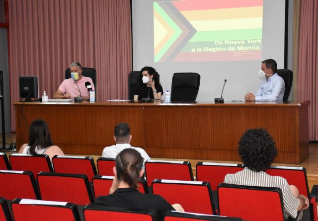 Conferencias por el Día del Orgullo en Calasparra - 1, Foto 1