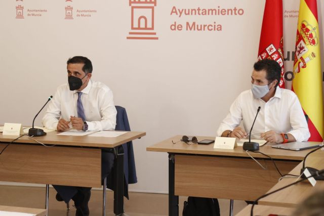 El Ayuntamiento trabaja a contrarreloj con ADIF para que los vecinos puedan disfrutar a lo largo del verano del espacio liberado por el soterramiento - 3, Foto 3