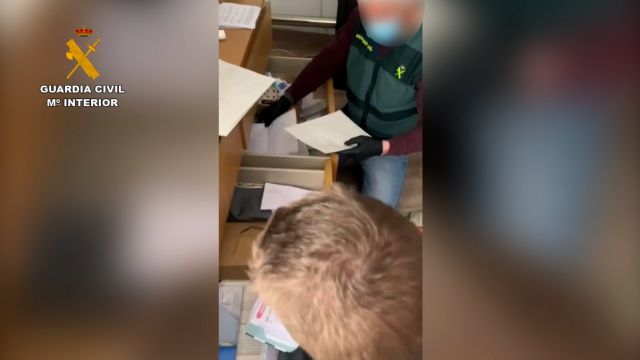 La Guardia Civil desmantela una organización criminal dedicada al tráfico ilícito de vehículos a nivel europeo - 5, Foto 5